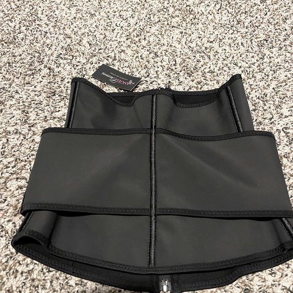 Angel Curves Double Compression Waist Trainer - Picture 2 of 5
